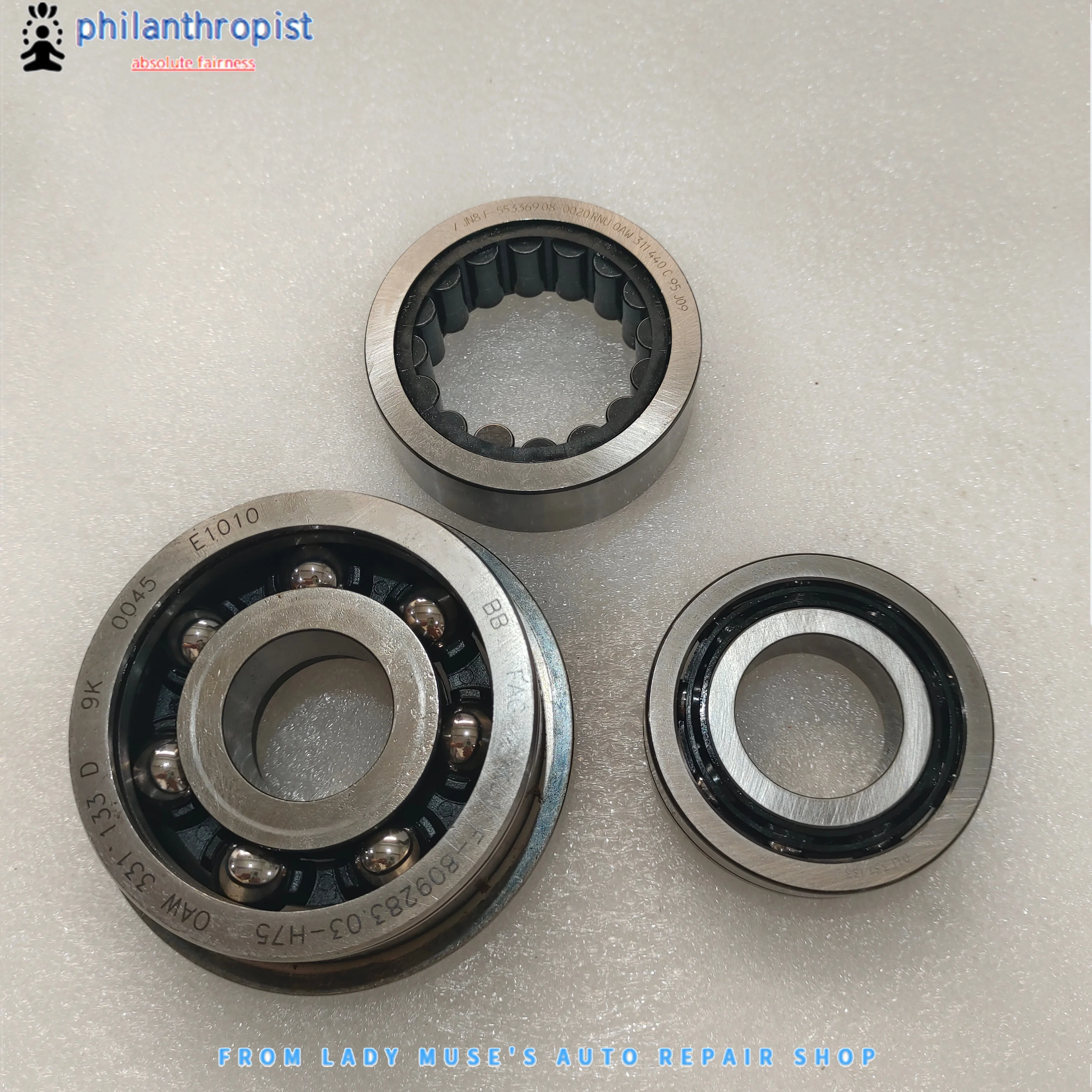 0AW331440BC Differential Bearing set For Audi A4 B8 A5 A6 C6 C7 A7 Q5 8R 0AW Multitronic CVT Gearbox Bearing F-553369
0AW331440BC Differential Bearing set For Audi A4 B8 A5 A6 C6 C7 A7 Q5 8R 0AW Multitronic CVT Gearbox Bearing F-553369
