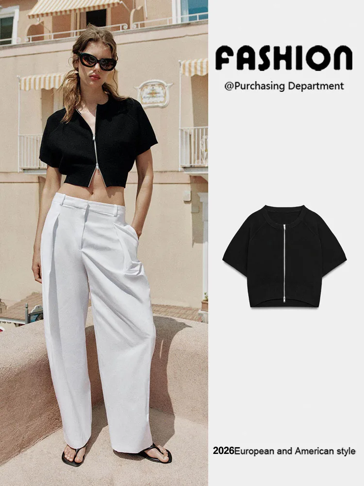 Women's Casual Knitted Short Sleeve Zipper Neck Top Summer New Arrival Versatile Fashion Outerwear Compact Lightweight Design
Women's Casual Knitted Short Sleeve Zipper Neck Top Summer New Arrival Versatile Fashion Outerwear Compact Lightweight Design