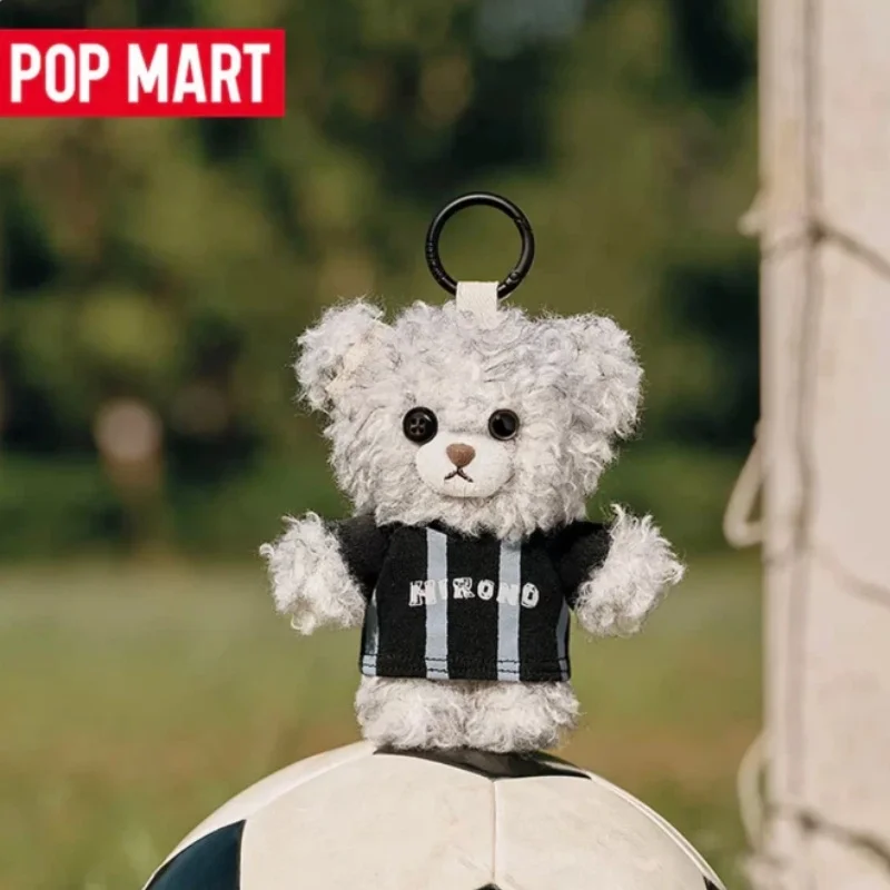 POPMART Hirono Plush Bear Soccer Uniform Pendant Trendy Collectible Ornament Bag Decoration Gift For Adult Toy Collectors
POPMART Hirono Plush Bear Soccer Uniform Pendant Trendy Collectible Ornament Bag Decoration Gift For Adult Toy Collectors