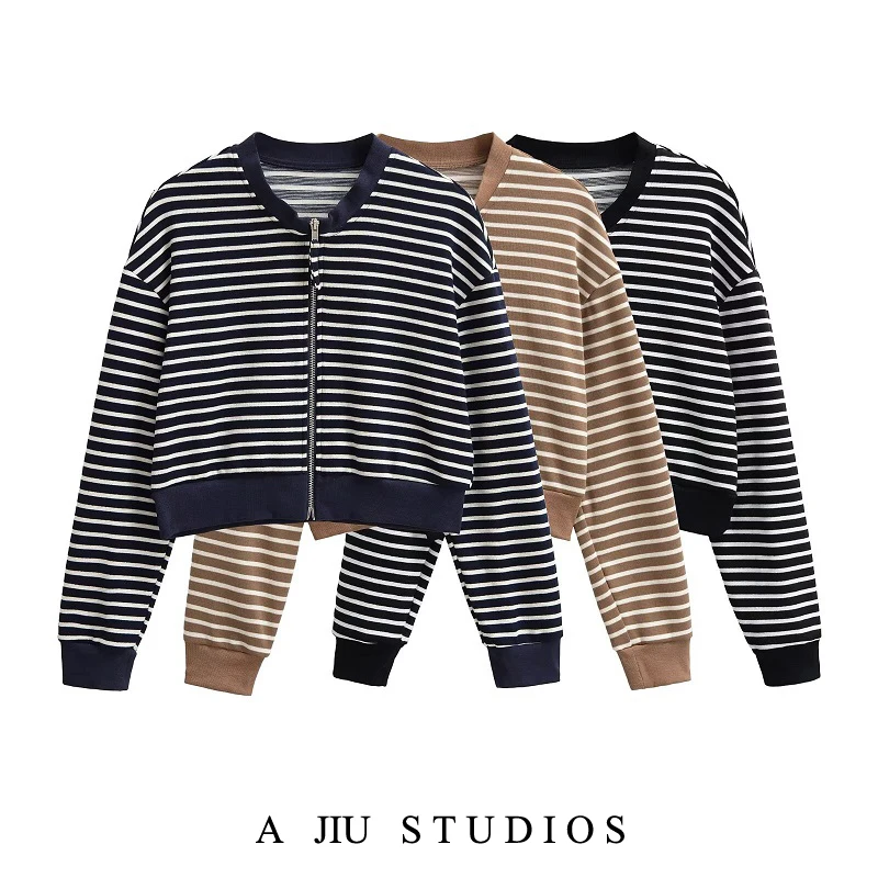 American Retro Striped Long Sve Knitted Open Cardigan Women's Casual Loose Fit ort Outerwear round Ne Slimming Effect
American Retro Striped Long Sve Knitted Open Cardigan Women's Casual Loose Fit ort Outerwear round Ne Slimming Effect