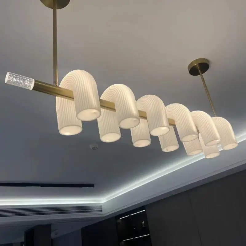 Novelty U shape LED glass Chandelier light for Restaurant Study Dining room office Lighting Teahouse gold LED strip pendant lamp
Novelty U shape LED glass Chandelier light for Restaurant Study Dining room office Lighting Teahouse gold LED strip pendant lamp