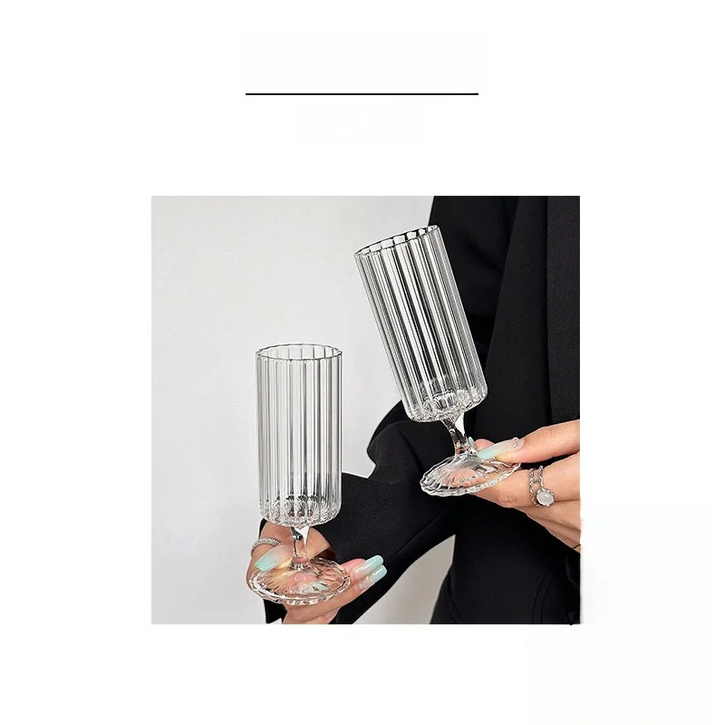 Vietri Mare Retro Stripe Highball Champagne Glass Cocktail Cup Restaurant Water Glass Crystal Material Drinkware
Vietri Mare Retro Stripe Highball Champagne Glass Cocktail Cup Restaurant Water Glass Crystal Material Drinkware