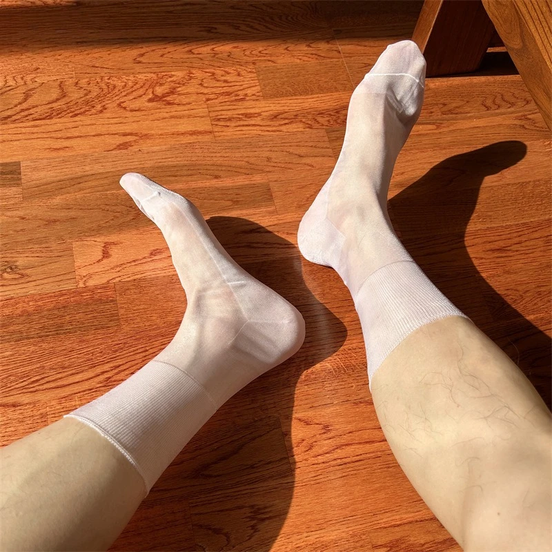 Old-fashioned All-nylon Loose Non-rolled Smooth Sheet Men's White Light Breathable Solid Color Flat Business Formal Stockings
Old-fashioned All-nylon Loose Non-rolled Smooth Sheet Men's White Light Breathable Solid Color Flat Business Formal Stockings