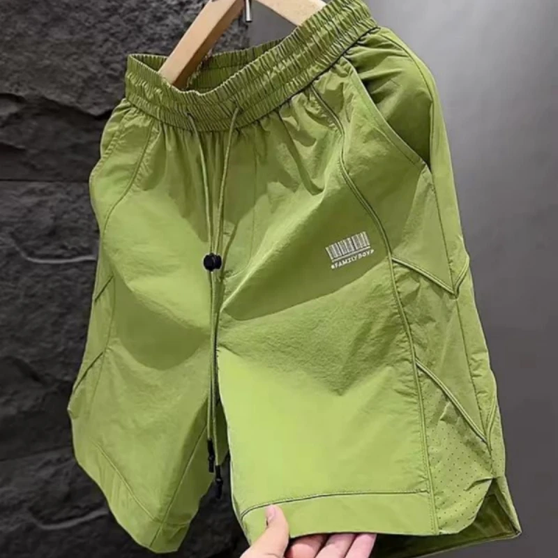 Мужские спортивные дышащие шорты из ледяного шелка для активного отдыха, быстросохнущие, длиной до колена, для пляжа, летние, новинка, повседневные
Мужские спортивные дышащие шорты из ледяного шелка для активного отдыха, быстросохнущие, длиной до колена, для пляжа, летние, новинка, повседневные