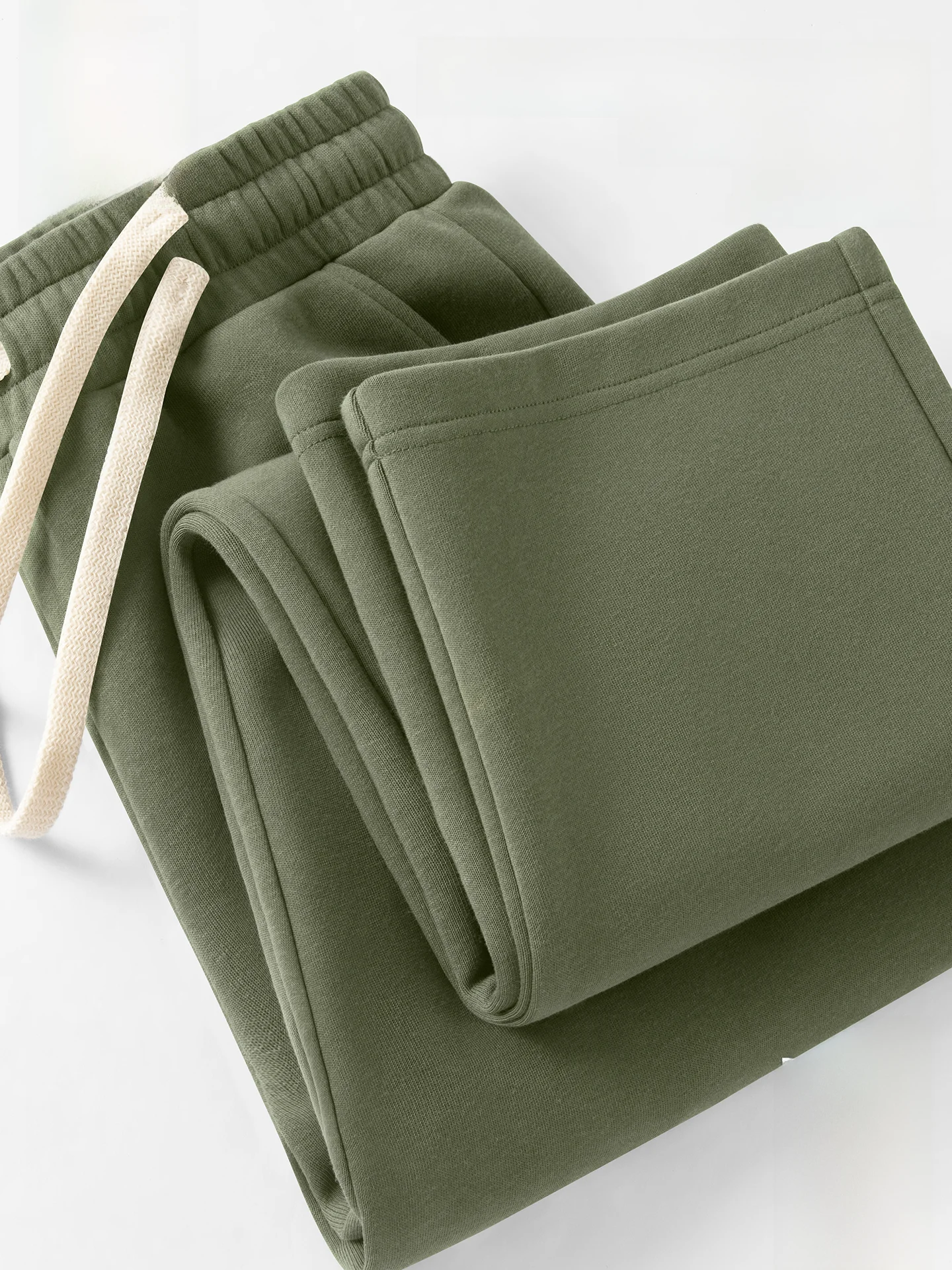 Мужские брюки свободного прямого кроя в американском ретро-стиле, весна 2026, повседневные, с завышенной талией, из смесового хлопка
Мужские брюки свободного прямого кроя в американском ретро-стиле, весна 2026, повседневные, с завышенной талией, из смесового хлопка