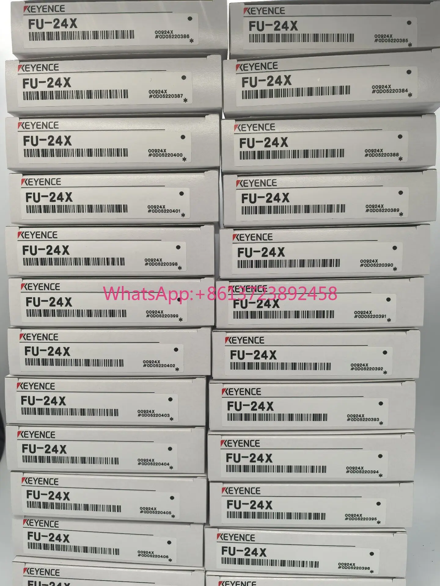 KEYENCE FU-24X Fiber Optic Sensor, New and Original
KEYENCE FU-24X Fiber Optic Sensor, New and Original