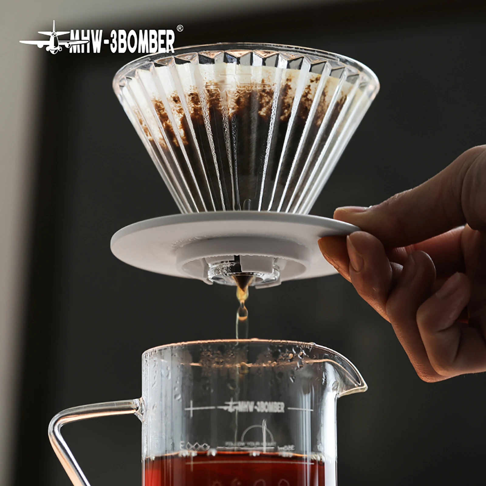 MHW-3BOMBER Pour Over Coffee Filter Cups Reusable Glass Filters Delicate Cafe Bar Accessories Barista Tools Espresso Distributor
MHW-3BOMBER Pour Over Coffee Filter Cups Reusable Glass Filters Delicate Cafe Bar Accessories Barista Tools Espresso Distributor