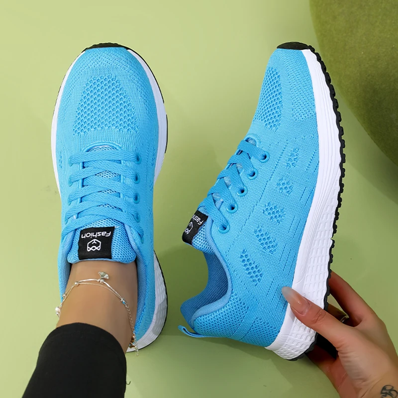 Fashion Breathable Mesh Flats Walking Shoes For Women's Soft Soled Comfortable Casual Sneakers Lightweight Lace-Up Size 35-42
Fashion Breathable Mesh Flats Walking Shoes For Women's Soft Soled Comfortable Casual Sneakers Lightweight Lace-Up Size 35-42