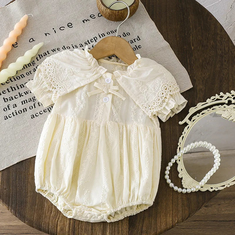 Infant Girls Princess Romper Newborn Baby Girl Short Sleeve Embroidery Cotton Romper Baby Baptism Clothes Petal Collar Clothing
Infant Girls Princess Romper Newborn Baby Girl Short Sleeve Embroidery Cotton Romper Baby Baptism Clothes Petal Collar Clothing