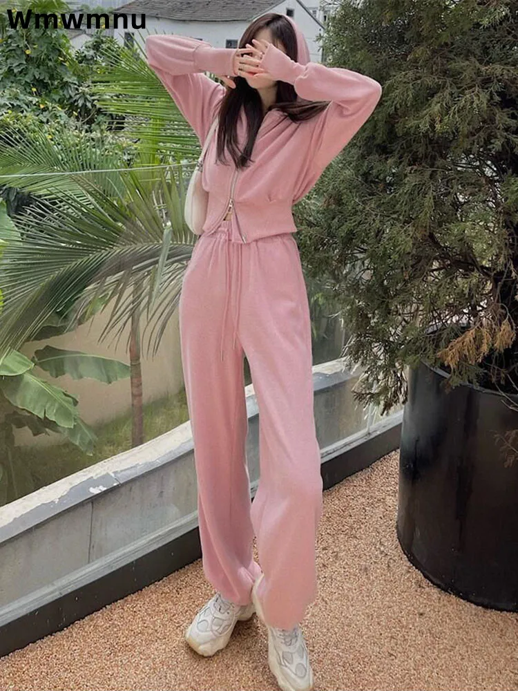 Casual Baggy Sports 2 Pieces Set Women Fashion Hooded Top Conjuntos Wide Leg Straight High Waist Drawstring Pants Matching
Casual Baggy Sports 2 Pieces Set Women Fashion Hooded Top Conjuntos Wide Leg Straight High Waist Drawstring Pants Matching