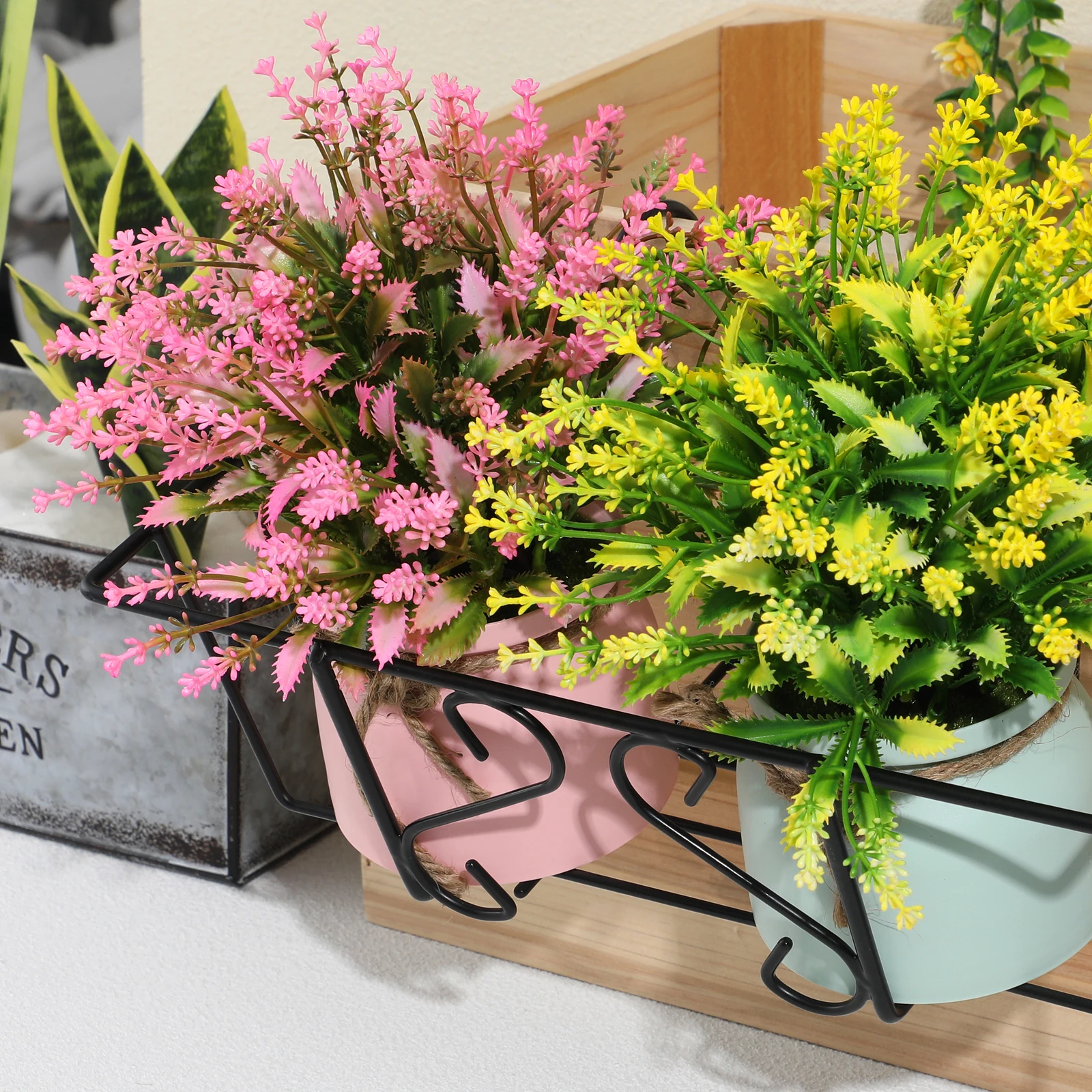 Железная прямоугольная вешалка для цветочного горшка, двухъярусная, 45x22x16,8 см, подвесная полка для цветов, корзина для бонсай, крючок, расстояние 4,5 см, садовый декор
Железная прямоугольная вешалка для цветочного горшка, двухъярусная, 45x22x16,8 см, подвесная полка для цветов, корзина для бонсай, крючок, расстояние 4,5 см, садовый декор