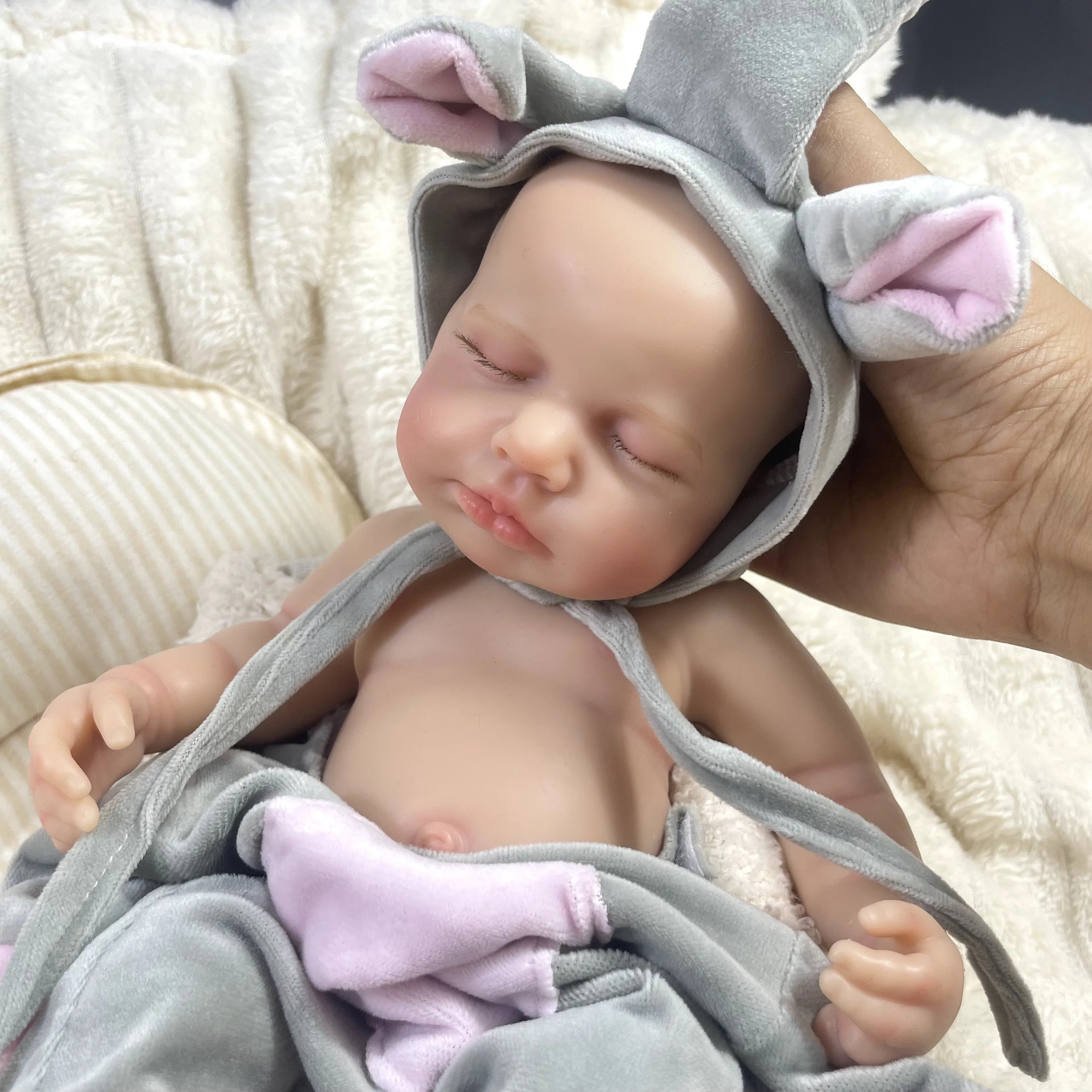 Mini 33CM LouLou Boy Full Solid Silicone Reborn Baby Doll Washable Body Lifelike Silicone Soft Body Birthday Christmas Gift
Mini 33CM LouLou Boy Full Solid Silicone Reborn Baby Doll Washable Body Lifelike Silicone Soft Body Birthday Christmas Gift