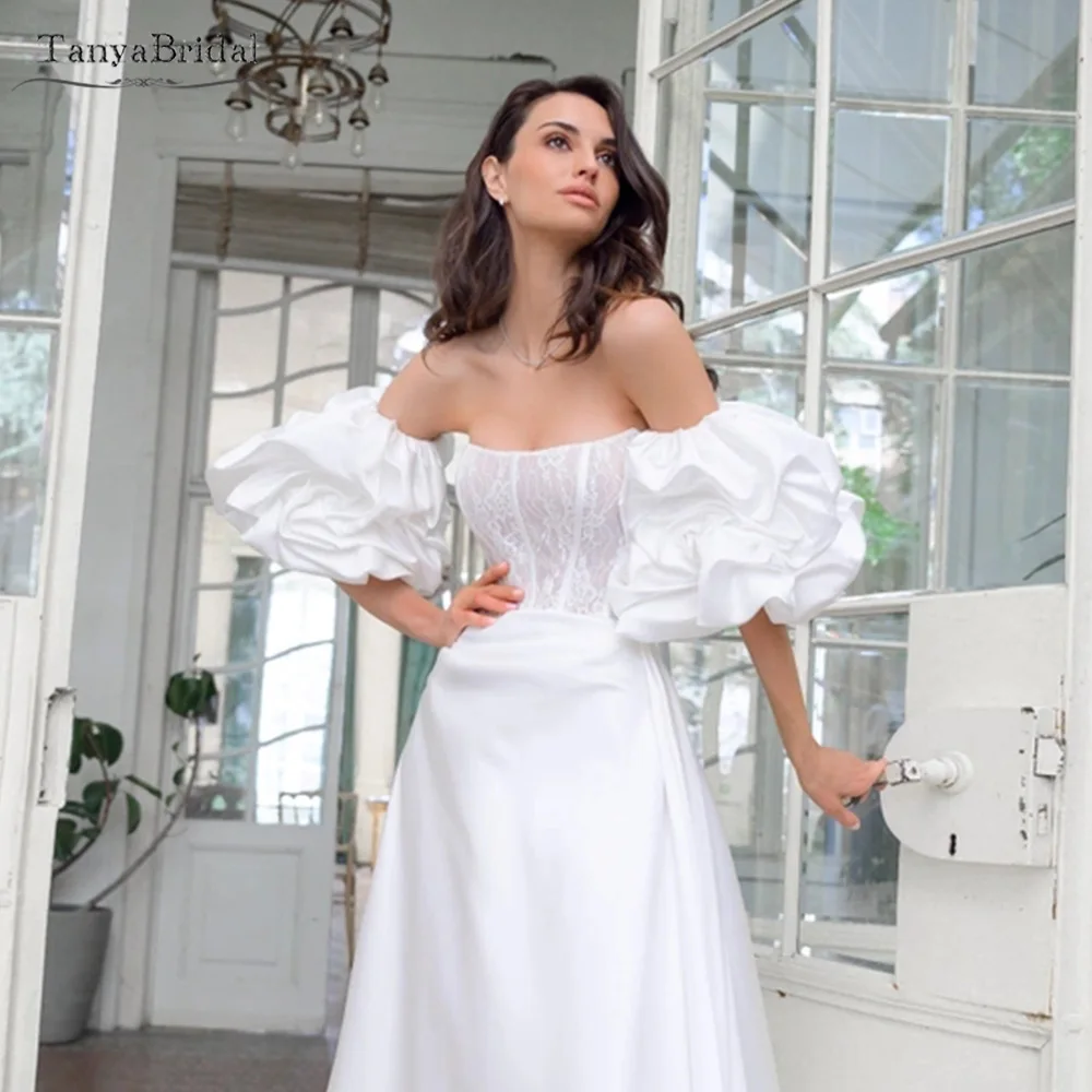 Satin Puff Sleeves Dreamy Fashion Wedding Detachable Sleeve Short Bridal Fingerless Gloves Chic DG154
Satin Puff Sleeves Dreamy Fashion Wedding Detachable Sleeve Short Bridal Fingerless Gloves Chic DG154