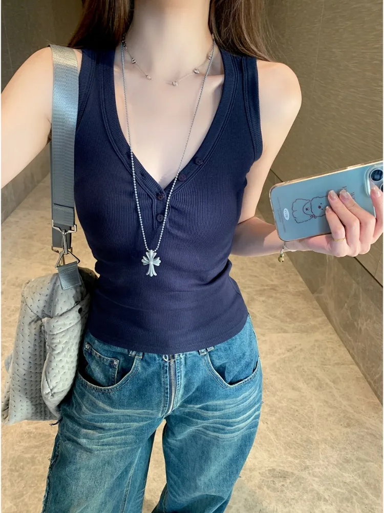 Spicy Girl Button V-Neck Sleeveless Strap Vest Spring Summer New Design Slimming Clavicle Exposure Outerwear Women's Top
Spicy Girl Button V-Neck Sleeveless Strap Vest Spring Summer New Design Slimming Clavicle Exposure Outerwear Women's Top