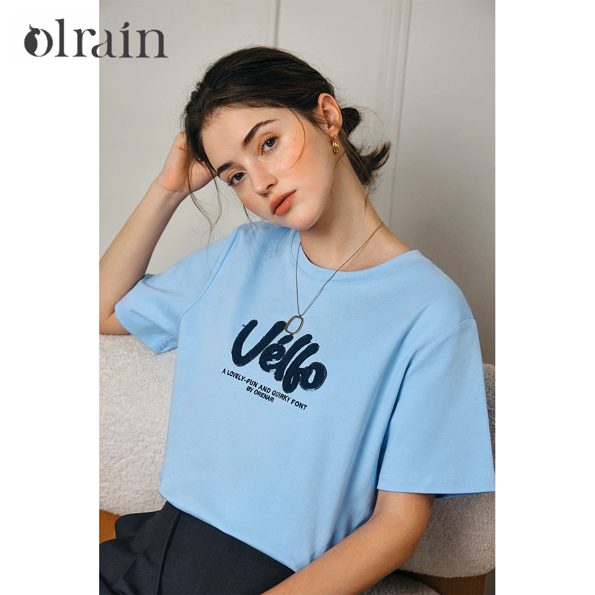 OLrain Women 2026 New Summer Blue Round Neck Short Sleeve T-shirt Letter Print Loose Basic Casual Bottoming Tops O57XT98031
OLrain Women 2026 New Summer Blue Round Neck Short Sleeve T-shirt Letter Print Loose Basic Casual Bottoming Tops O57XT98031