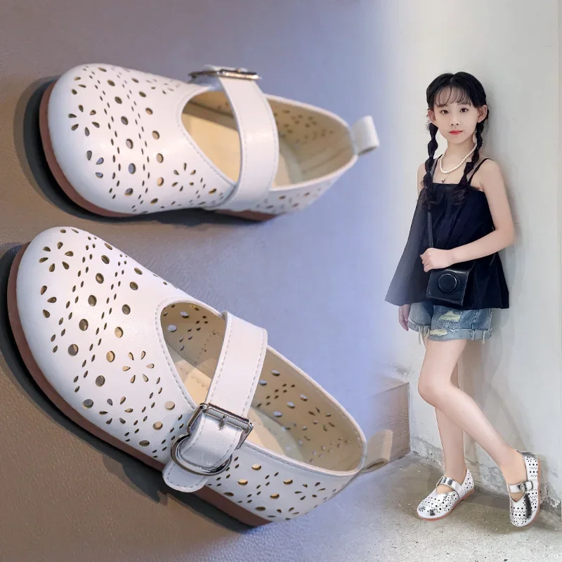 Children's Leather Shoes 2025 New Girls' Princess Shoes Summer Soft Sole Shallow Mouth Flat Bottom Kid's Casual Shoes Silver
Children's Leather Shoes 2025 New Girls' Princess Shoes Summer Soft Sole Shallow Mouth Flat Bottom Kid's Casual Shoes Silver