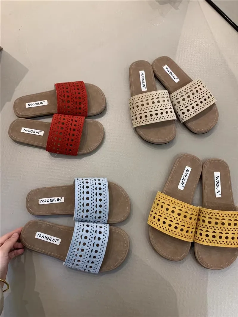 2025 Women's Multi-Color Flat Sandals: Cut-Out Lace Pattern W/ Non-Slip Brown Sole & Lightweight for Summer Casual Comfort
2025 Women's Multi-Color Flat Sandals: Cut-Out Lace Pattern W/ Non-Slip Brown Sole & Lightweight for Summer Casual Comfort