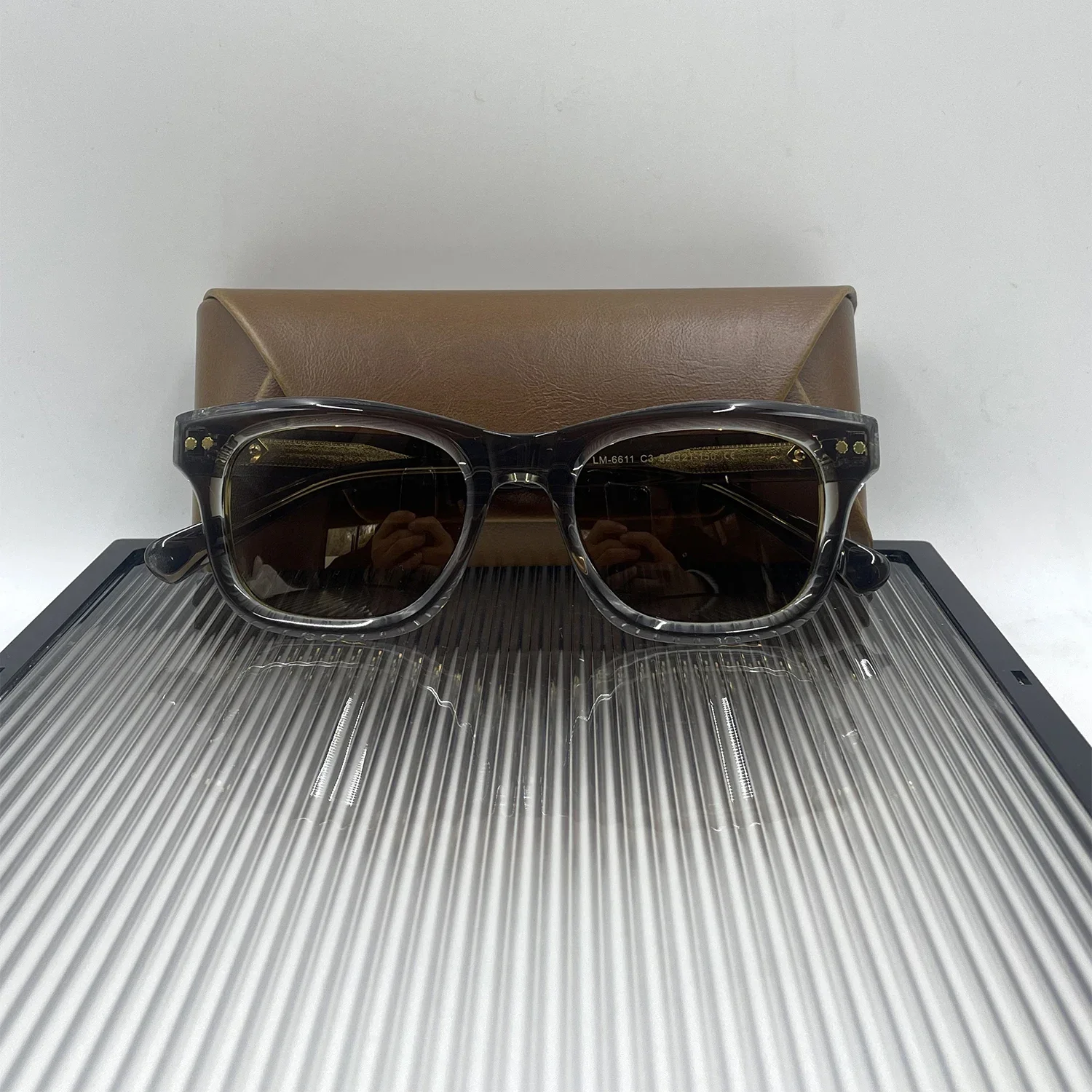 TAORED New Trendy Women's Sunglasses Handmade Acetate Eyeglasses Retro Vintage for Men TAC Lens Polarized UV400 Sunglasses
TAORED New Trendy Women's Sunglasses Handmade Acetate Eyeglasses Retro Vintage for Men TAC Lens Polarized UV400 Sunglasses