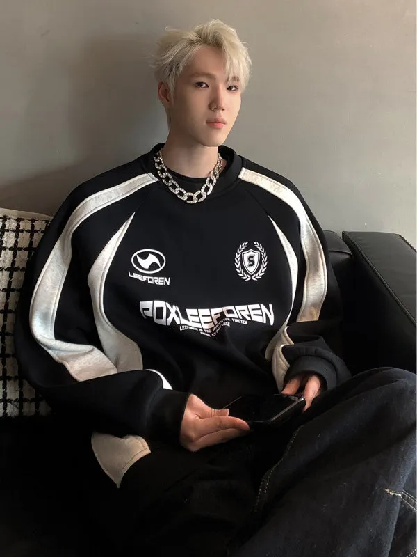 Retro American Sports Style Splice Sweatshirt Long Sleeve Shoulder Insertion Autumn Spring Outerwear Base Layer Shirt
Retro American Sports Style Splice Sweatshirt Long Sleeve Shoulder Insertion Autumn Spring Outerwear Base Layer Shirt
