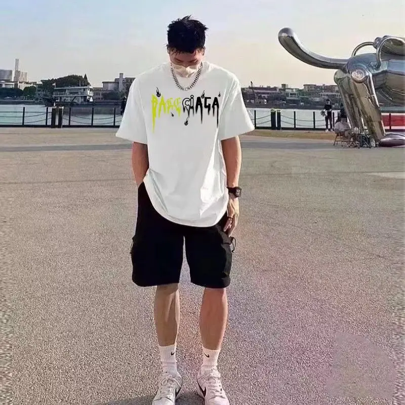 New Hand-painted Graffiti Short-sleeved Printed T-shirt Ins Men's and Women's Fashionable Versatile Half-sleeved Inner Tee
New Hand-painted Graffiti Short-sleeved Printed T-shirt Ins Men's and Women's Fashionable Versatile Half-sleeved Inner Tee