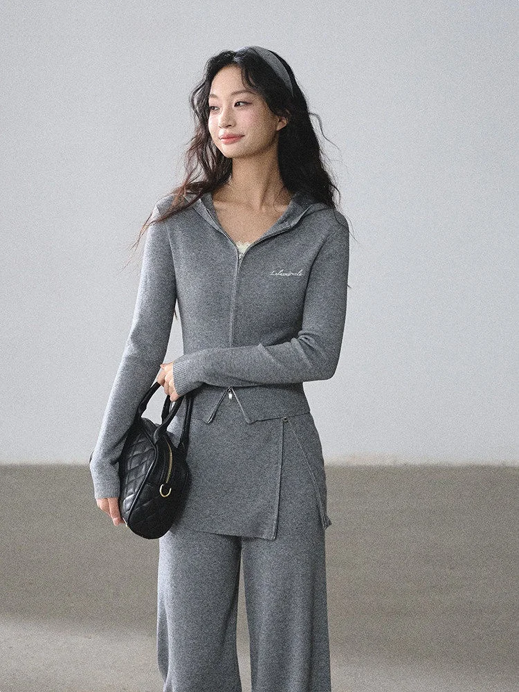 Lulusmiracle Soft Narrative Grey Sports Casual Outfit Women's Hoodie Jacket And Long Pants Set Spring Fashion Ensemble
Lulusmiracle Soft Narrative Grey Sports Casual Outfit Women's Hoodie Jacket And Long Pants Set Spring Fashion Ensemble