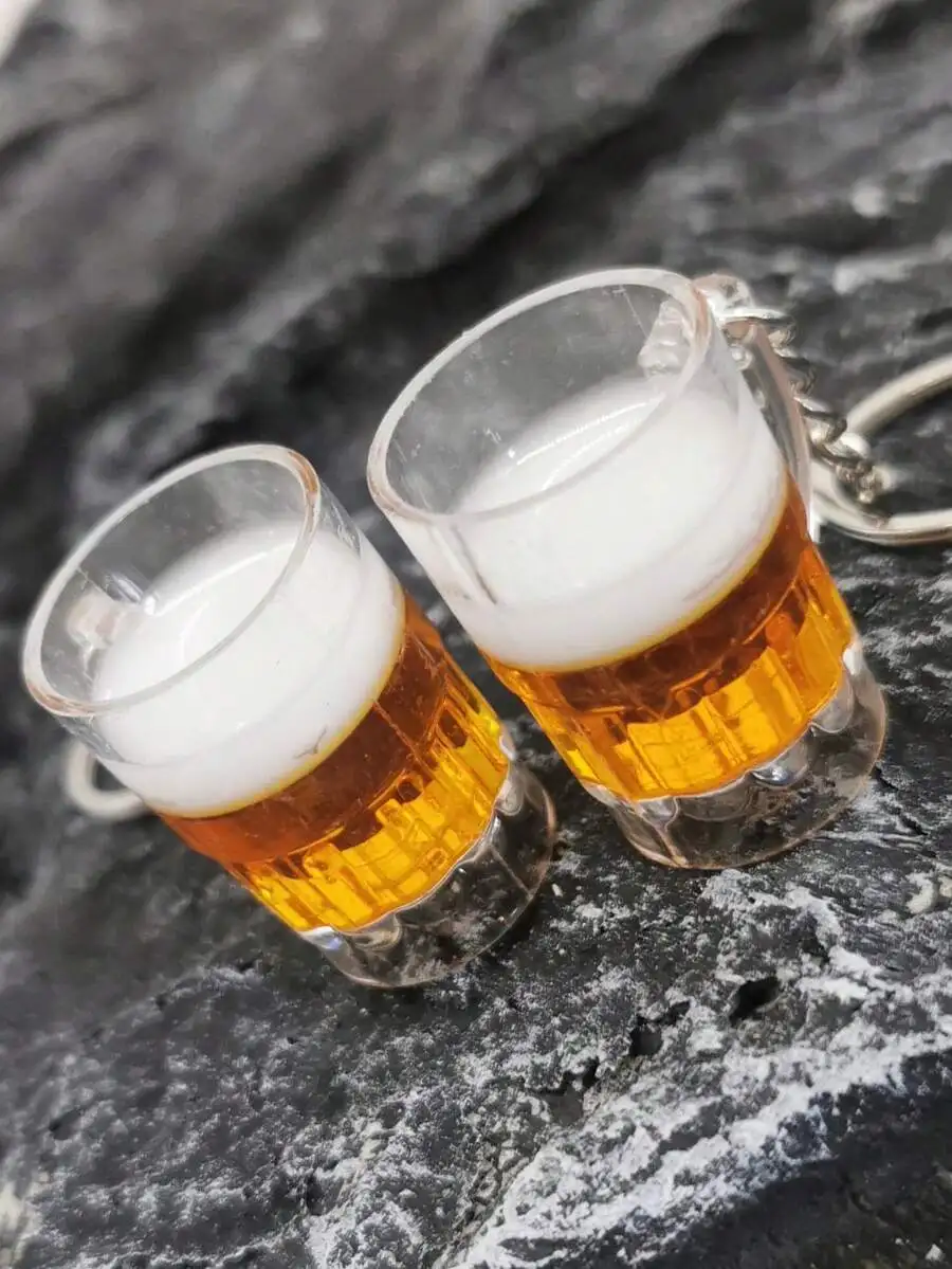 Simulation Beer Mug Keychain For Adults, Couple Matching Bag Charm Car Accessory
Simulation Beer Mug Keychain For Adults, Couple Matching Bag Charm Car Accessory