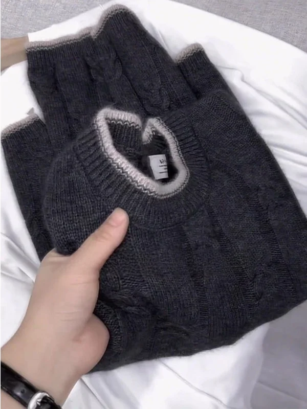 Deep Grey round Neck Knitted Sweater Women's Autumn Winter Long Sleeve Twist Color Block Slimming Knitwear Soft Polyester Blend
Deep Grey round Neck Knitted Sweater Women's Autumn Winter Long Sleeve Twist Color Block Slimming Knitwear Soft Polyester Blend