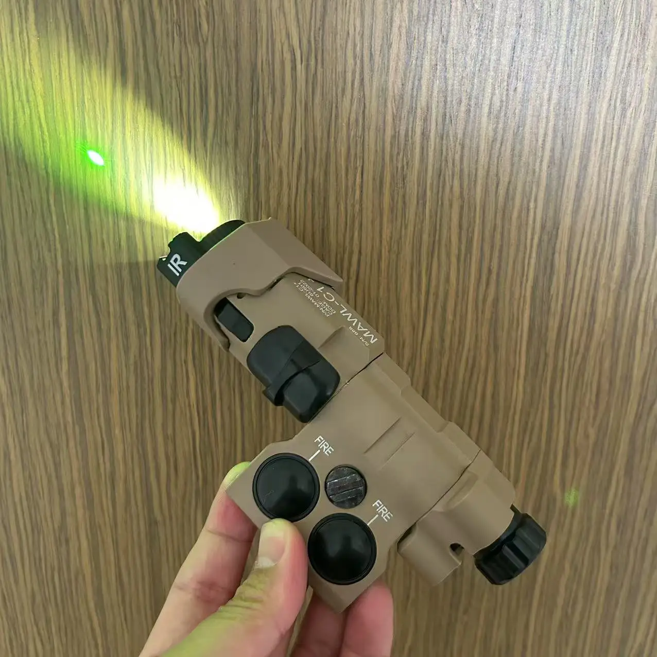 FF 20mm Tactical MAWL Nylon version MAWL-C1 M4 AR15 flashlight tactical flashlight MAWLC1 Red Green Dot Hunting Accessories
FF 20mm Tactical MAWL Nylon version MAWL-C1 M4 AR15 flashlight tactical flashlight MAWLC1 Red Green Dot Hunting Accessories