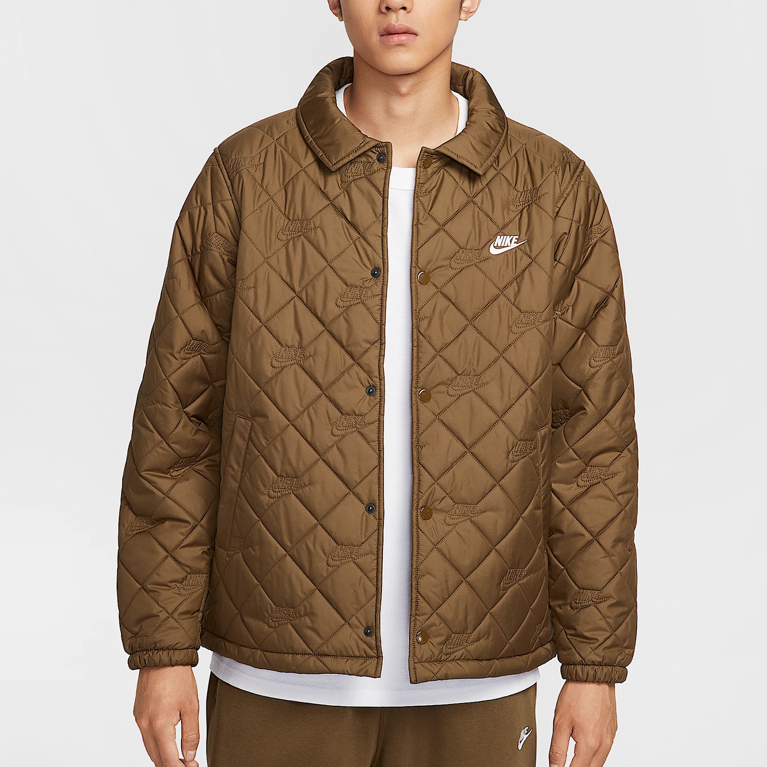 Оригинальная осенняя мужская спортивная куртка Nike с воротником HV1378-235
Оригинальная осенняя мужская спортивная куртка Nike с воротником HV1378-235