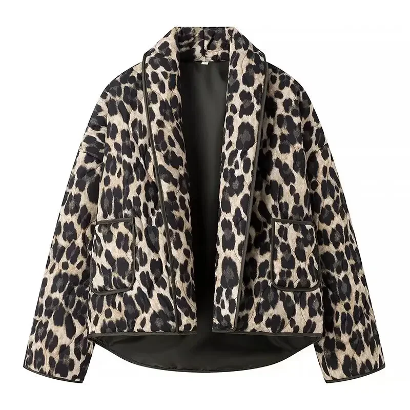 Leopard Print Cotton Coat Women Loose Lapel Patchwork Pockets Female Thick Warm Jacket 2024 Winter New Fashion Lady Outwear
Leopard Print Cotton Coat Women Loose Lapel Patchwork Pockets Female Thick Warm Jacket 2024 Winter New Fashion Lady Outwear