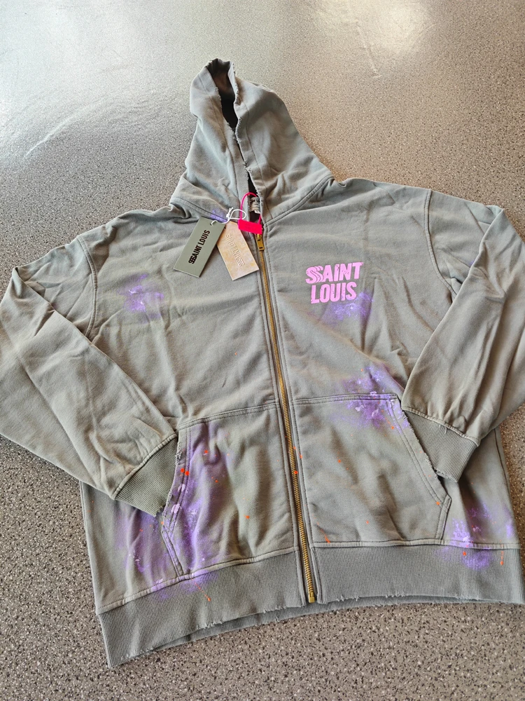 Мужская толстовка на молнии Saint Louis с длинным рукавом, оверсайз, в уличном стиле, повседневная верхняя одежда для молодежи, модная, весна-осень-зима
Мужская толстовка на молнии Saint Louis с длинным рукавом, оверсайз, в уличном стиле, повседневная верхняя одежда для молодежи, модная, весна-осень-зима