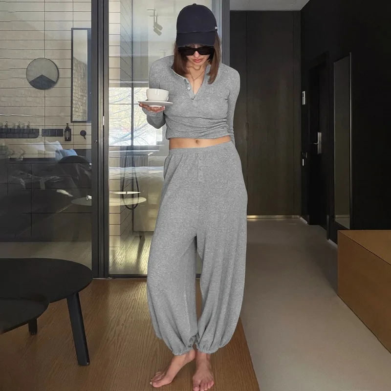 Tuularose Women's 2-Piece Pants Set Gray Casual Top High Waist Solid Trousers Outfit New Autumn Office Lady Women's Pants Suit
Tuularose Women's 2-Piece Pants Set Gray Casual Top High Waist Solid Trousers Outfit New Autumn Office Lady Women's Pants Suit