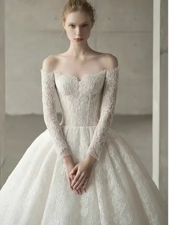 Customized wedding dresses new bride Korean style lace main yarn temperament celebrity high-end retro dres Vestidos De Novia
Customized wedding dresses new bride Korean style lace main yarn temperament celebrity high-end retro dres Vestidos De Novia