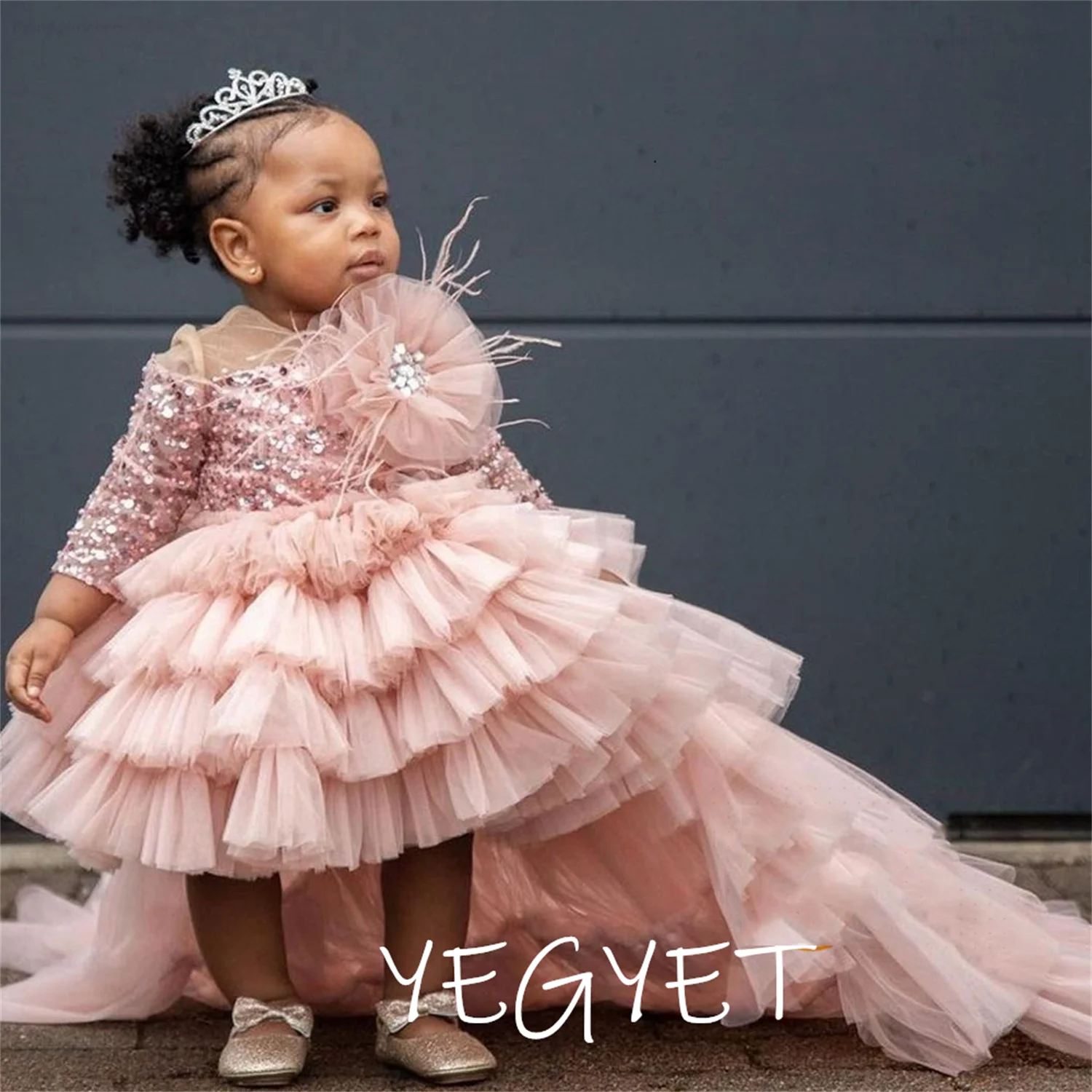 Strapless Detachable Train Flower Girl Dresses Summer Beading Sequined Full Sleeve Wedding Party Gowns 2023 Summer
Strapless Detachable Train Flower Girl Dresses Summer Beading Sequined Full Sleeve Wedding Party Gowns 2023 Summer