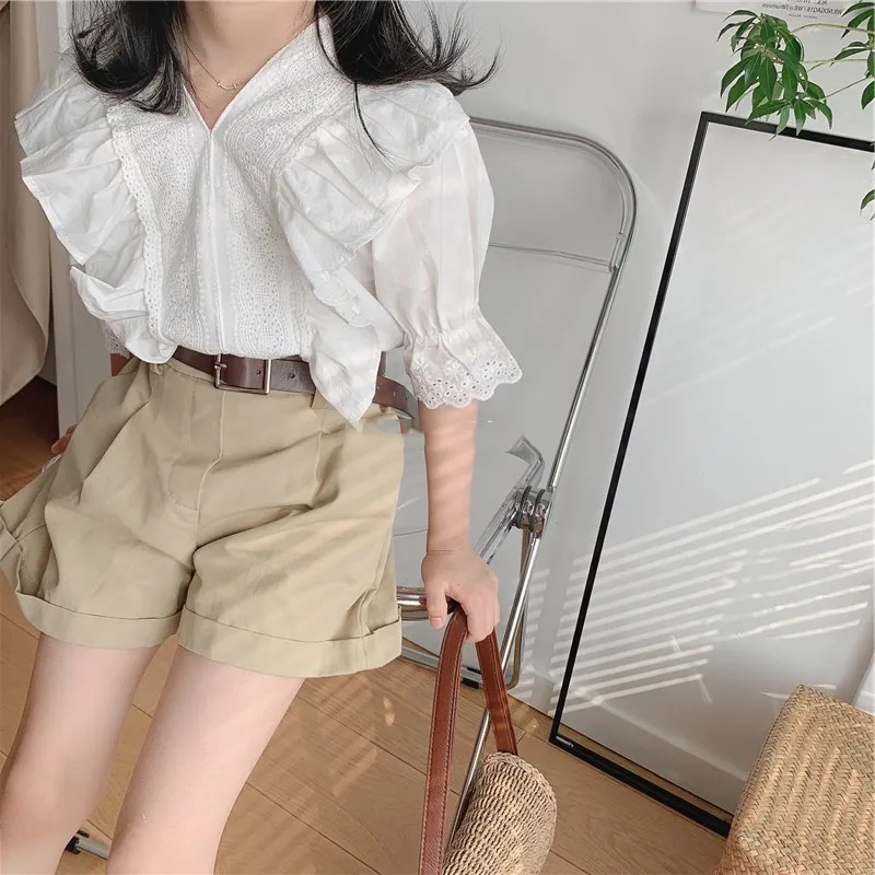 Girls' Suit LaceVWord Collar Top plus Shorts for Belt25Summer New Foreign Trade Children's Wear Delivery3-8Years Old
Girls' Suit LaceVWord Collar Top plus Shorts for Belt25Summer New Foreign Trade Children's Wear Delivery3-8Years Old