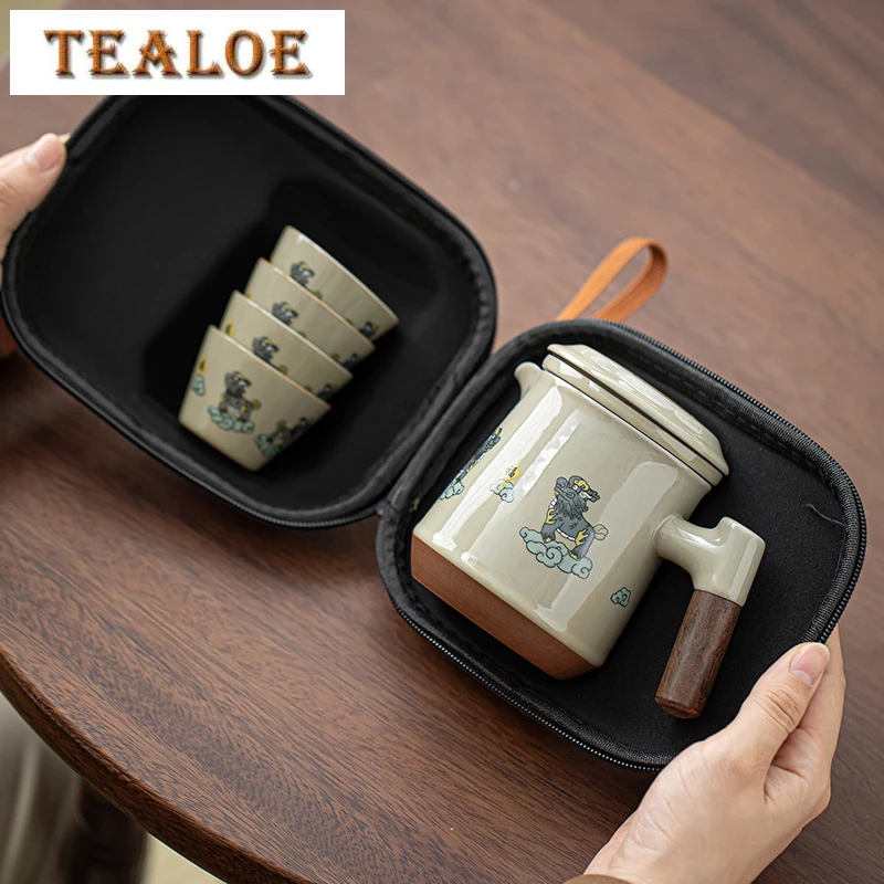 Travel Ceramic Tea Set Outdoor Portable Tea Infuser and Cup Set Handmade Beauty Filter Teacups Custom Tea Accessories
Travel Ceramic Tea Set Outdoor Portable Tea Infuser and Cup Set Handmade Beauty Filter Teacups Custom Tea Accessories