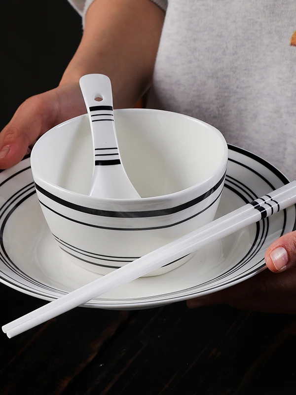 Elegant Underglaze Ceramic Bowl Set for One Simple round Shape Glazed Smooth Surface Geometric Pattern for Daily Use
Elegant Underglaze Ceramic Bowl Set for One Simple round Shape Glazed Smooth Surface Geometric Pattern for Daily Use