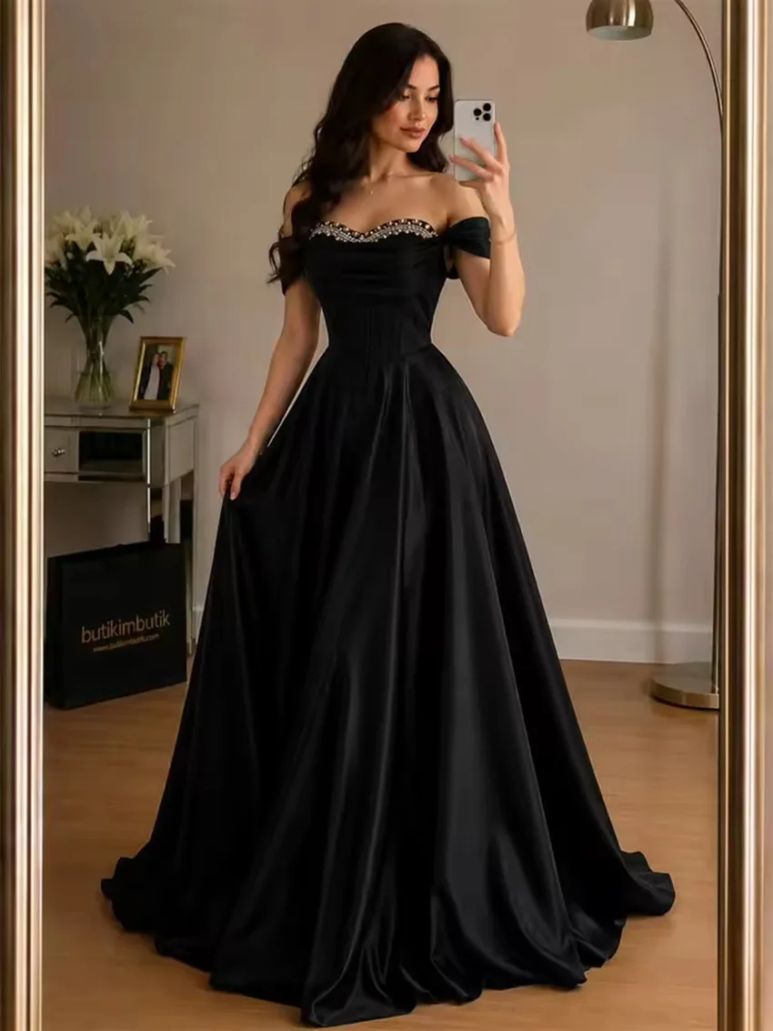 Customized Elegant Women Black Prom dress Ruched A-Line Party Dresses Fashion Off-the-shoulder Floor Lenght evening Dress
Customized Elegant Women Black Prom dress Ruched A-Line Party Dresses Fashion Off-the-shoulder Floor Lenght evening Dress