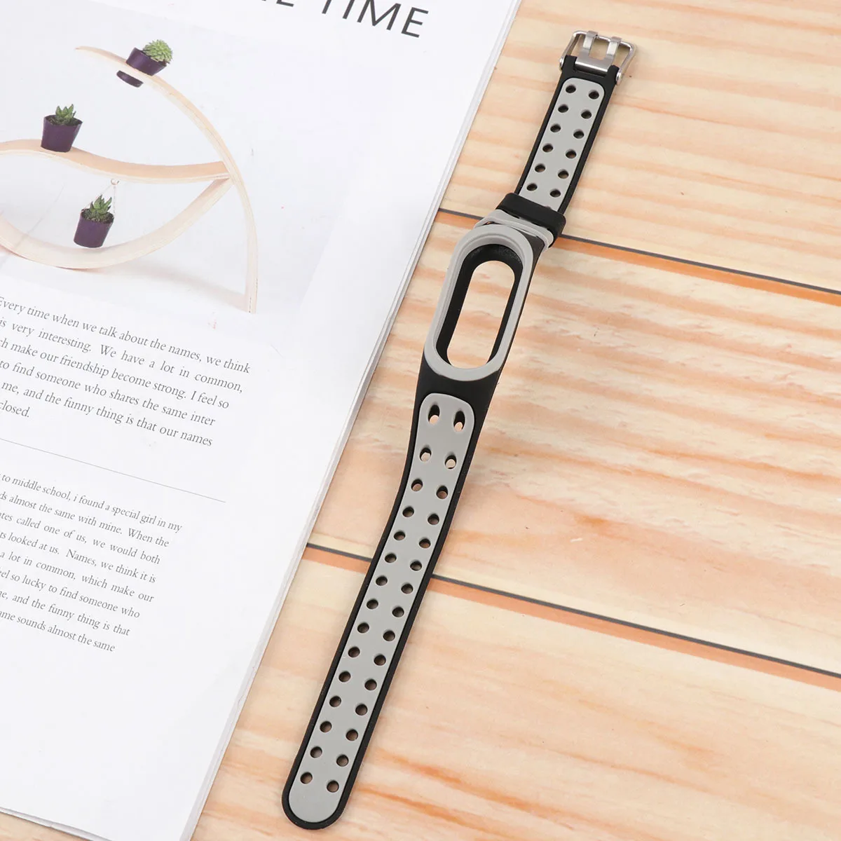 1Pcs Silicone Watch Band Double Color Black Grey Adjustable Comfortable Soft Smartwatch Strap Compatible for Millet 4 3 Sports
1Pcs Silicone Watch Band Double Color Black Grey Adjustable Comfortable Soft Smartwatch Strap Compatible for Millet 4 3 Sports