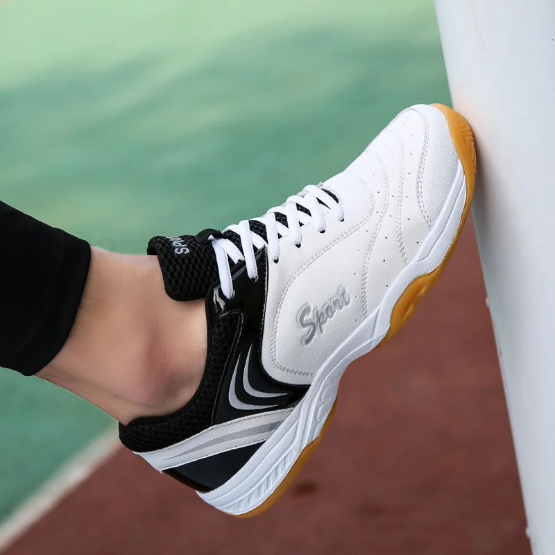 Outdoor Badminton Shoes Men's Casual Sports Sneakers Women's Lightweight Versatile Running Shoes Travel Golf Shoes Best Yeezy
Outdoor Badminton Shoes Men's Casual Sports Sneakers Women's Lightweight Versatile Running Shoes Travel Golf Shoes Best Yeezy