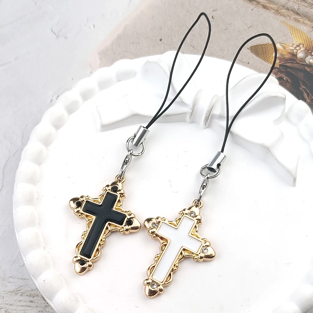 Vintage Gold Cross Phone Charm Ornate Rhinestone Inlaid White Enamel Gothic Aesthetic Keychain Pendant for Mobile Accessory
Vintage Gold Cross Phone Charm Ornate Rhinestone Inlaid White Enamel Gothic Aesthetic Keychain Pendant for Mobile Accessory