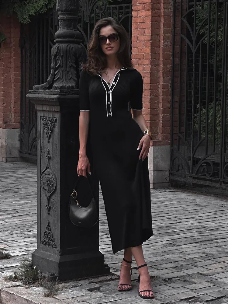 Collar Knitted Skirt Women's Spring/Summer New Style Pit Strip Single breasted Tight Medium length Connection
Collar Knitted Skirt Women's Spring/Summer New Style Pit Strip Single breasted Tight Medium length Connection