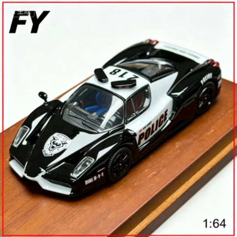 FY 1: 64 Diecast, an alloy casting model of a car, a gift for boys, an upscale static collection item for adults, a holiday gift
FY 1: 64 Diecast, an alloy casting model of a car, a gift for boys, an upscale static collection item for adults, a holiday gift