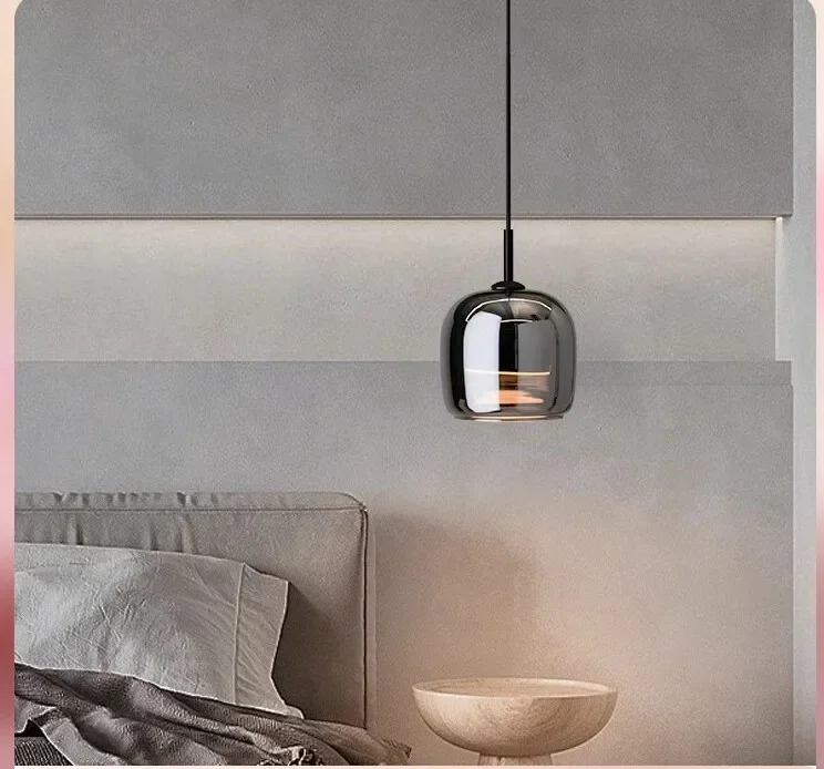 Bedroom bedside pendant light, modern, minimalist, creative, luxurious glass pendant light
Bedroom bedside pendant light, modern, minimalist, creative, luxurious glass pendant light