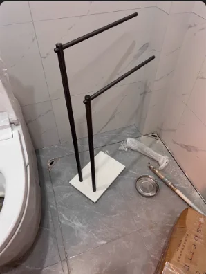 Luxury Marble Floor Standing Towel Rack - Rolling Water & Rust Proof, Bathtub Shelf Organizer for Bathroom Storage 
Luxury Marble Floor Standing Towel Rack - Rolling Water & Rust Proof, Bathtub Shelf Organizer for Bathroom Storage