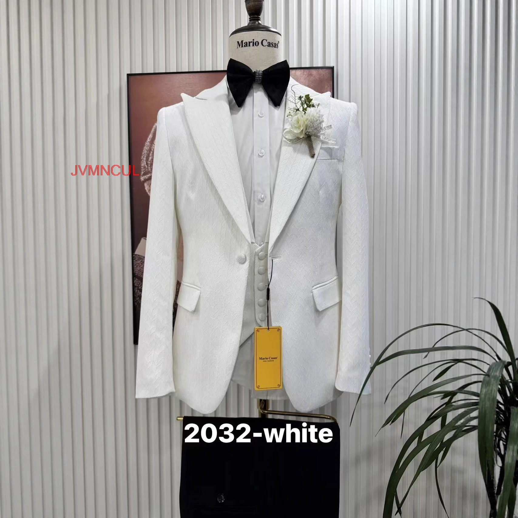 2026 Men's Jacquard 3 Piece Suit Slim Fit Wedding Groom Formal Business Hosting Party Outfit Blazer Pants Vest Set Elegant Style
2026 Men's Jacquard 3 Piece Suit Slim Fit Wedding Groom Formal Business Hosting Party Outfit Blazer Pants Vest Set Elegant Style