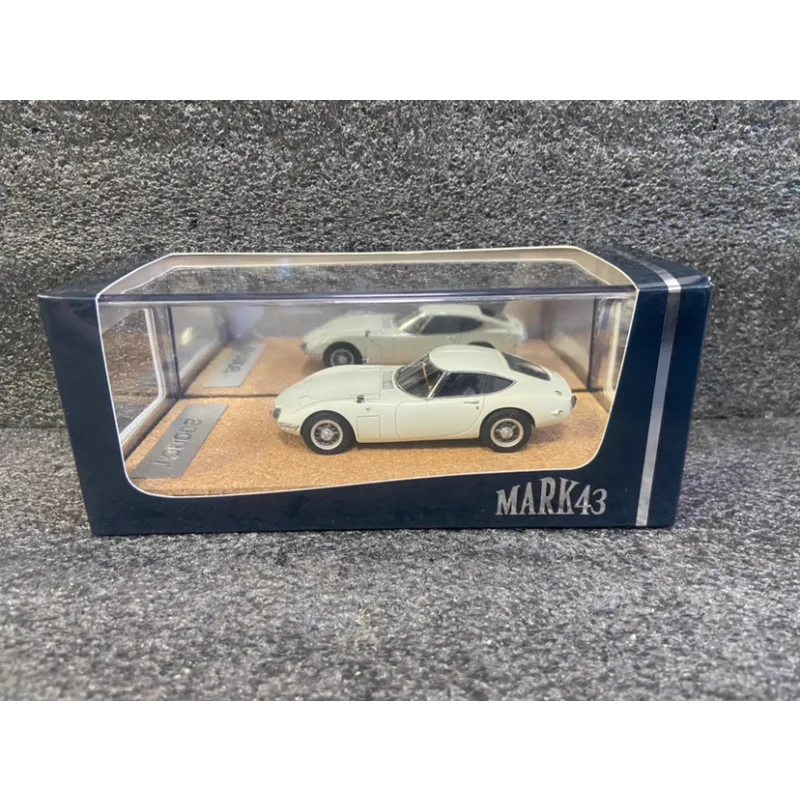 Mark43 1/43 Scale Toyota 2000GT Later White Resin Car Model Collectible Toy Gift Souvenir Display Ornament
Mark43 1/43 Scale Toyota 2000GT Later White Resin Car Model Collectible Toy Gift Souvenir Display Ornament
