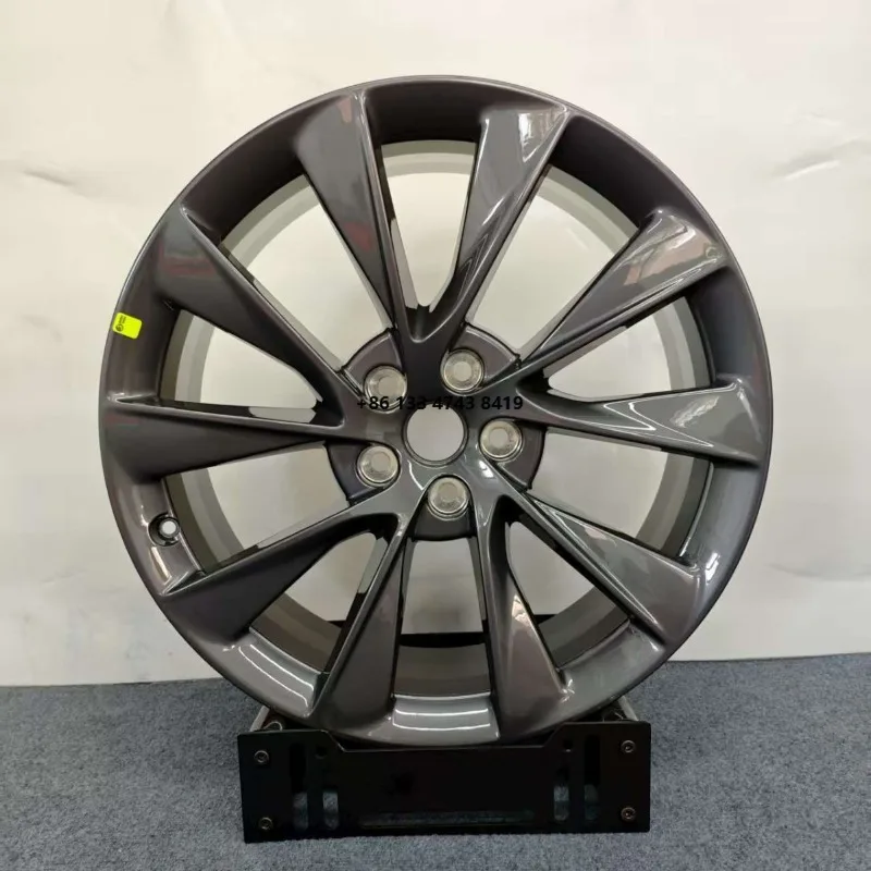 Model S wheels 19/21 inch OLIVER chrome ABS New Model Y
Model S wheels 19/21 inch OLIVER chrome ABS New Model Y