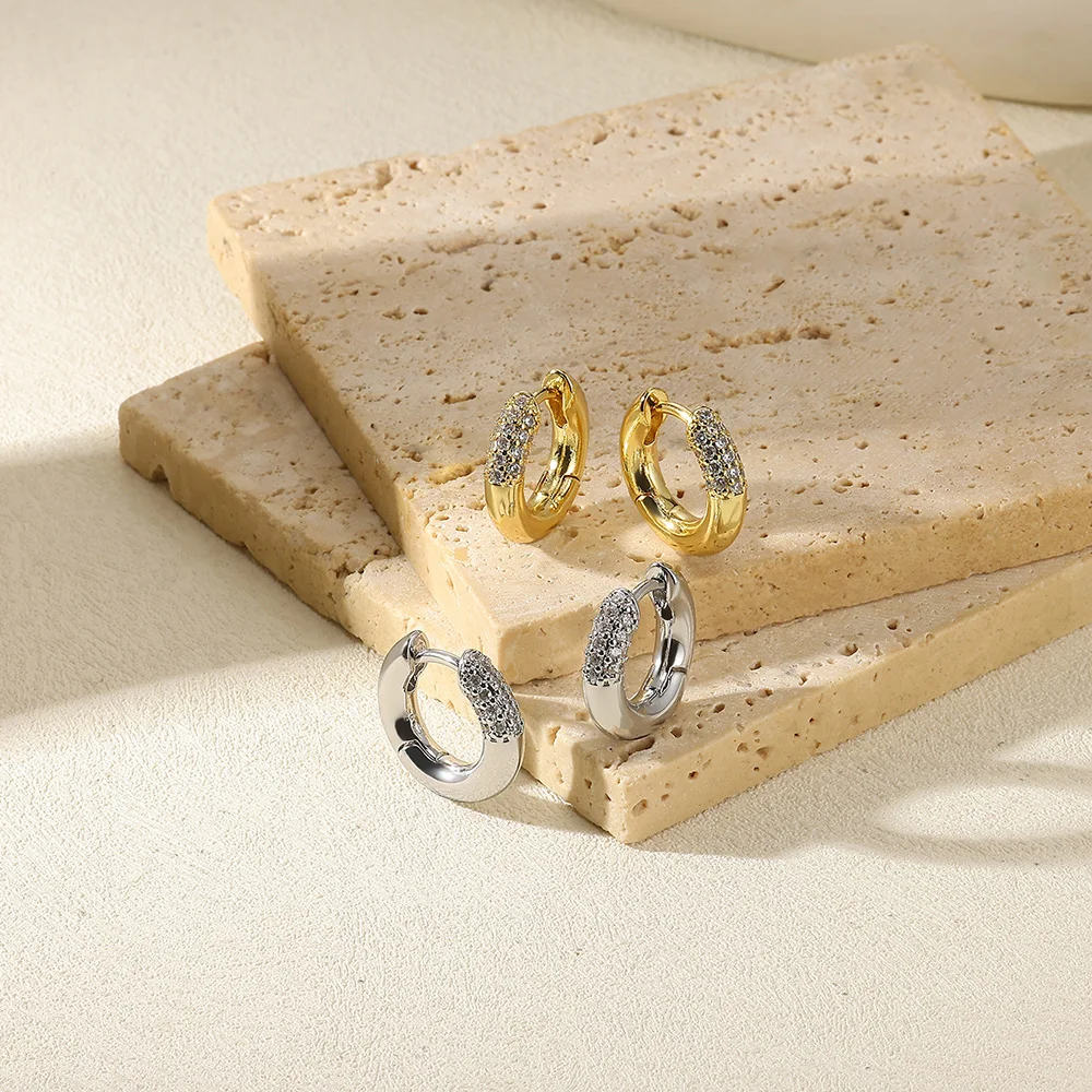 Fashion White Zircon Round Hoop Earrings For Women Gold Color Stainless Steel Geometric Earrings Hip Hop Party Jewelry Gifts
Fashion White Zircon Round Hoop Earrings For Women Gold Color Stainless Steel Geometric Earrings Hip Hop Party Jewelry Gifts
