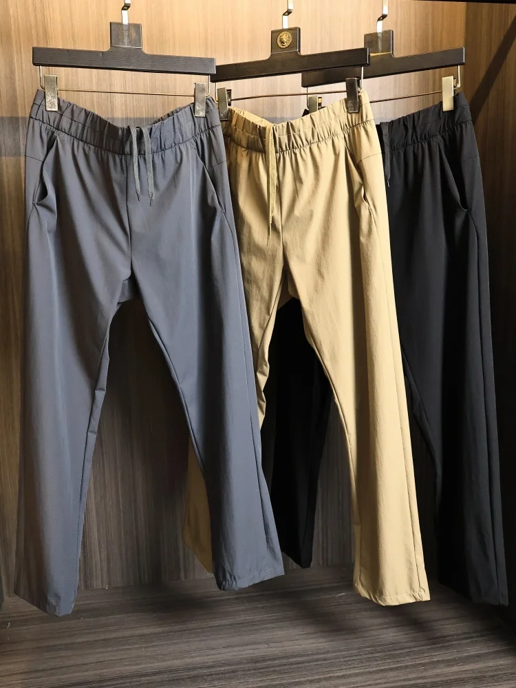 High-End Anti-Wrinkle Summer Men's Outdoor Sports Straight Leg Casual Pants Quick Dry 3D Tailoring Urban Outdoor Style
High-End Anti-Wrinkle Summer Men's Outdoor Sports Straight Leg Casual Pants Quick Dry 3D Tailoring Urban Outdoor Style